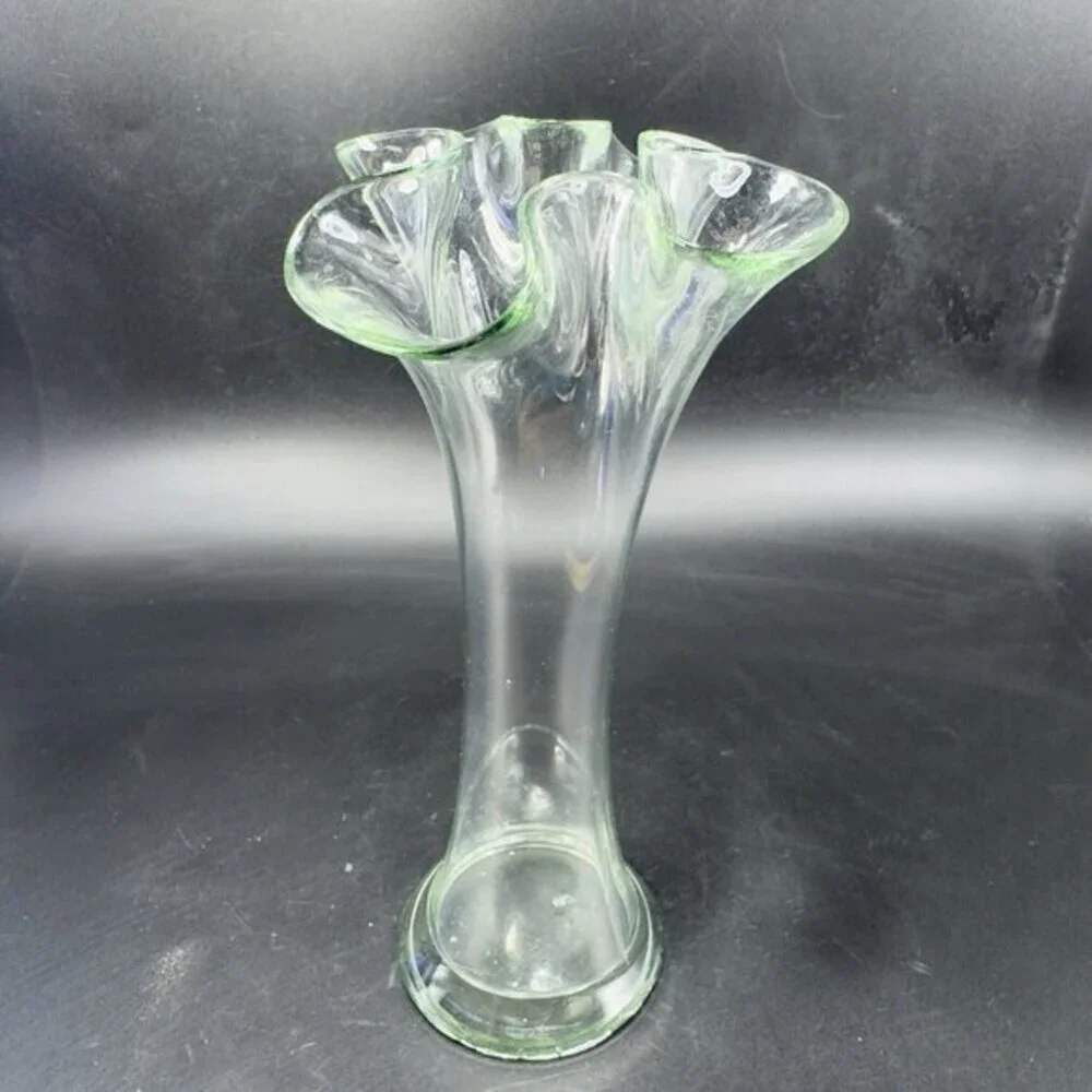 Vintage 1980s Clear Art Glass Vase Swung Vase‎ Wavy Edges Glass Bud Vase Decor